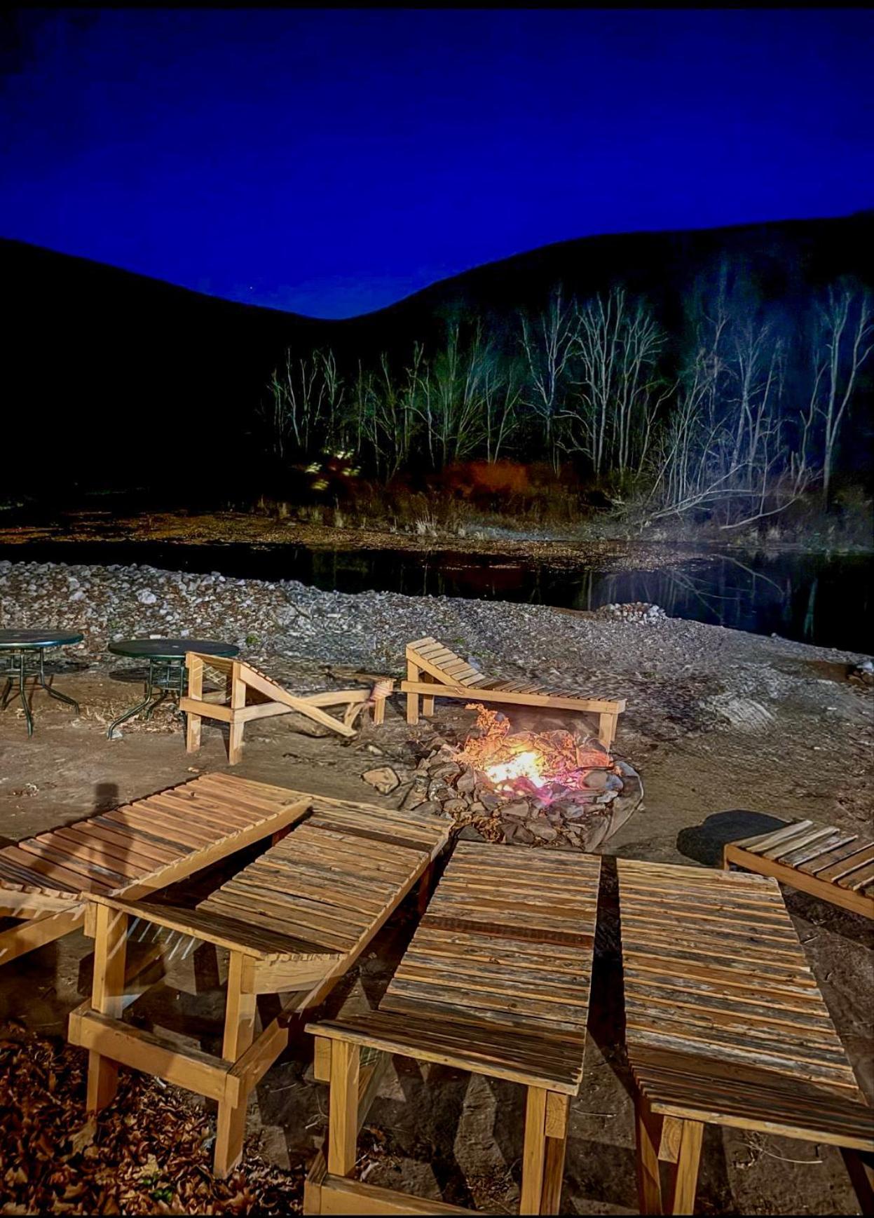 Xenia Lodge Hunter Exteriér fotografie